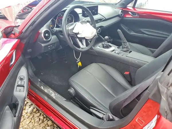 JM1NDAM7XR0608564 2024 MAZDA MX-5 - Image 8