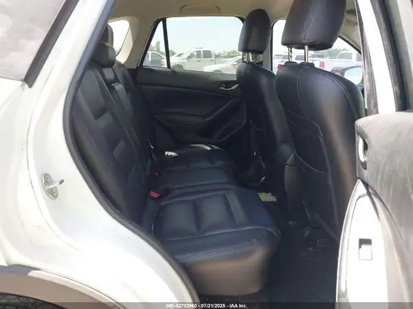 JM3KE2CYXG0677310 2016 MAZDA CX-5 - Image 8