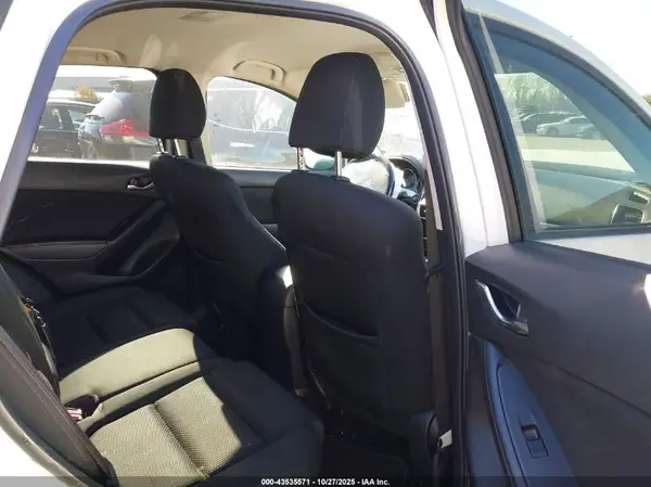 JM3KE4CY0G0742693 2016 MAZDA CX-5 - Image 8
