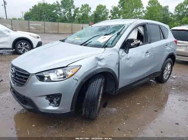 JM3KE4CY1G0856394 2016 MAZDA CX-5 - Image 2