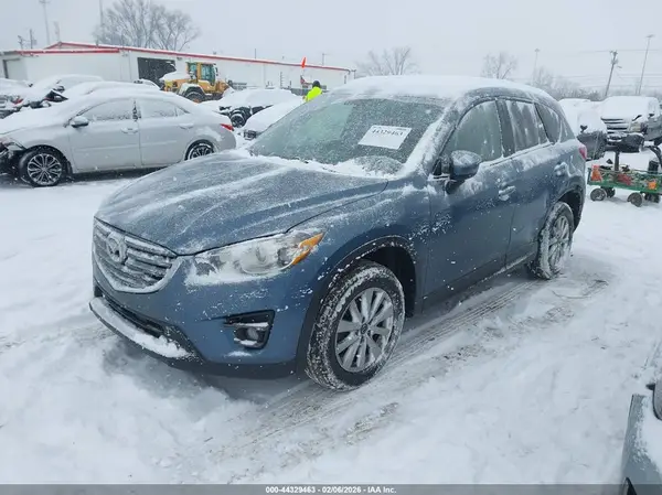 JM3KE4CY2G0695179 2016 MAZDA CX-5 - Image 2
