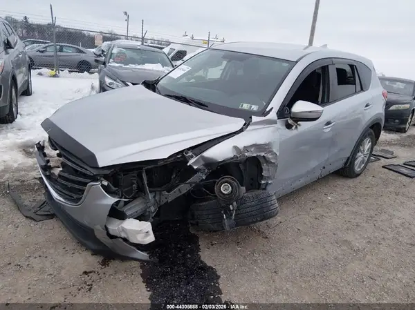JM3KE4CY4G0858057 2016 MAZDA CX-5 - Image 2