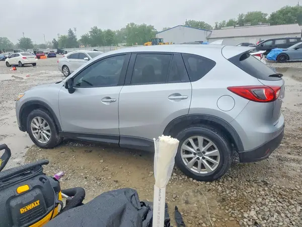 JM3KE4CY6G0705275 2016 MAZDA CX-5 - Image 2