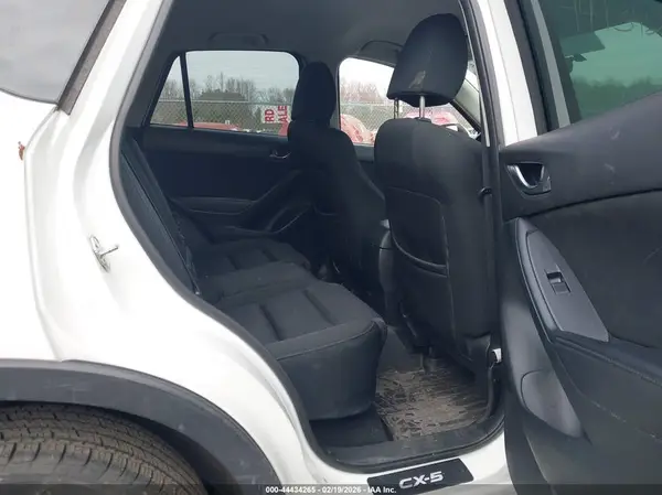 JM3KE4CY8G0898612 2016 MAZDA CX-5 - Image 8