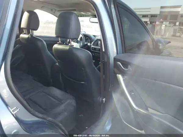 JM3KE4DY1G0722001 2016 MAZDA CX-5 - Image 8