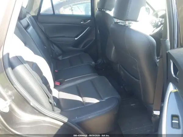 JM3KE4DY8G0627306 2016 MAZDA CX-5 - Image 8