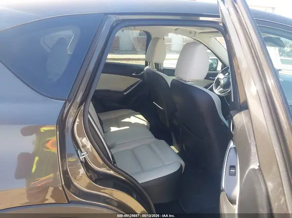 JM3KE4DYXG0611401 2016 MAZDA CX-5 - Image 8