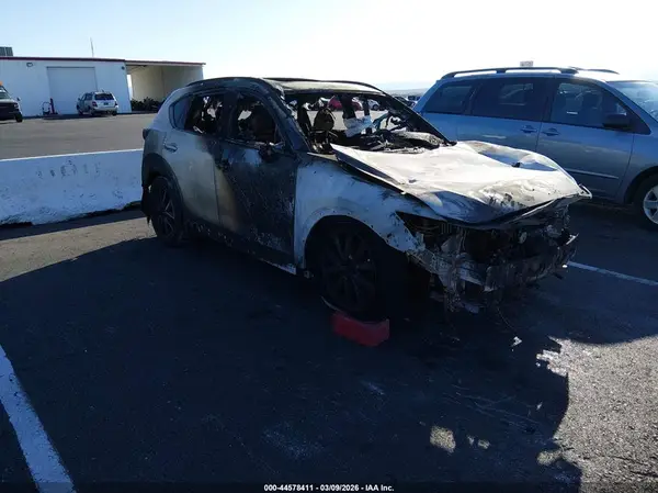 JM3KFACM3J1408054 2018 MAZDA CX-5 - Image 1