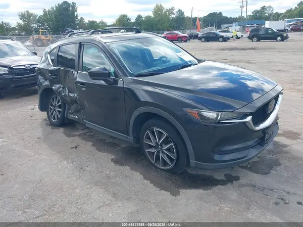 JM3KFACM5J0402567 2018 MAZDA CX-5 - Image 1