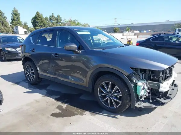 JM3KFACM8J1422435 2018 MAZDA CX-5 - Image 1