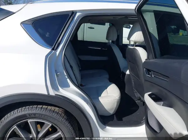 JM3KFADLXH0164327 2017 MAZDA CX-5 - Image 8