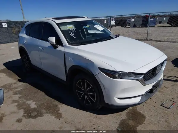 JM3KFADLXH0203918 2017 MAZDA CX-5 - Image 1