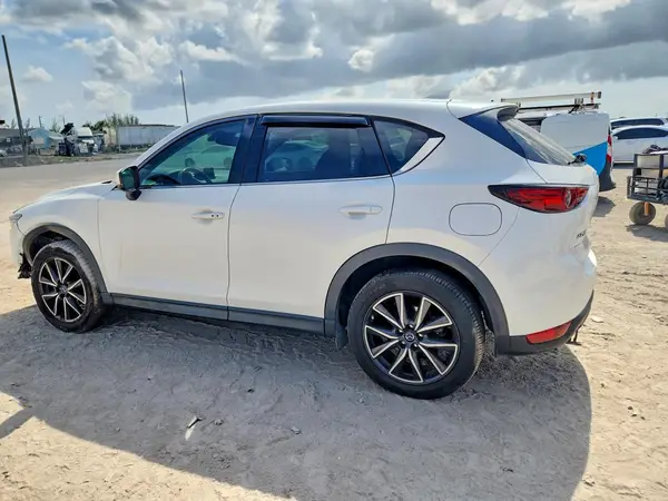 JM3KFADLXH0228477 2017 MAZDA CX-5 - Image 2