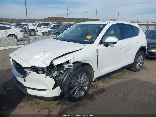 JM3KFADM1K1677914 2019 MAZDA CX-5 - Image 2
