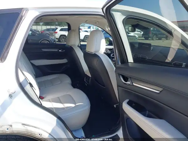 JM3KFADM3M0360175 2021 MAZDA CX-5 - Image 8