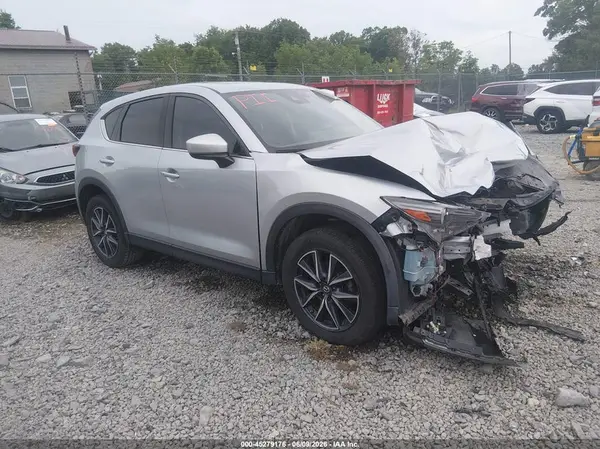 JM3KFADM5J0403071 2018 MAZDA CX-5 - Image 1