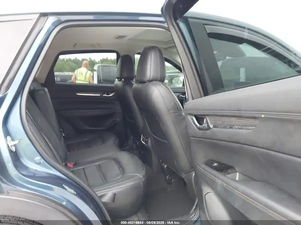 JM3KFADM5K1641238 2019 MAZDA CX-5 - Image 8