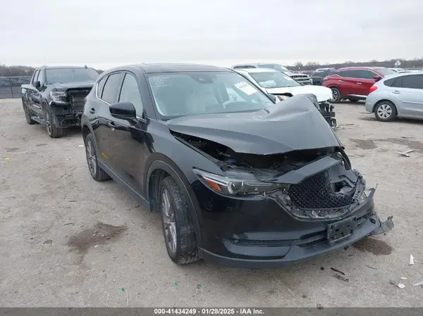 JM3KFADM6K1570163 2019 MAZDA CX-5 - Image 1