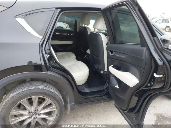 JM3KFADM6K1570163 2019 MAZDA CX-5 - Image 8