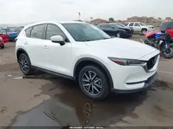 JM3KFADMXJ0308215 2018 MAZDA CX-5