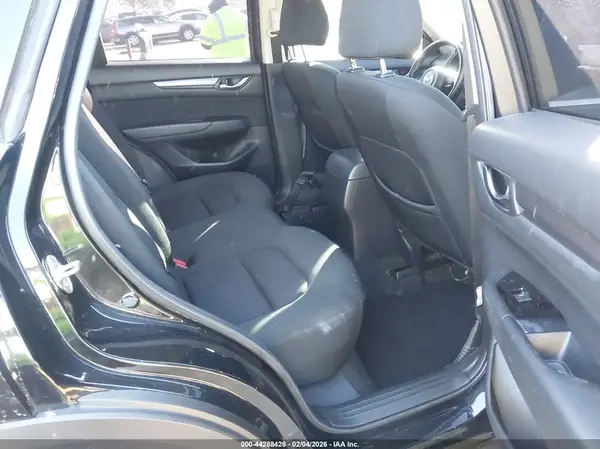 JM3KFBAM2N0595825 2022 MAZDA CX-5 - Image 8