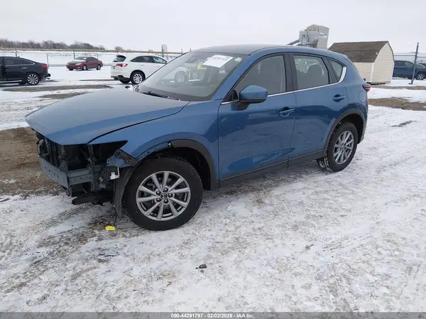 JM3KFBAM7N1593319 2022 MAZDA CX-5 - Image 2