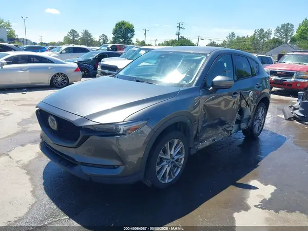 JM3KFBAY0L0826589 2020 MAZDA CX-5 - Image 2