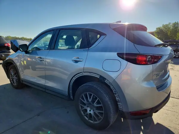 JM3KFBBLXH0223479 2017 MAZDA CX-5 - Image 2