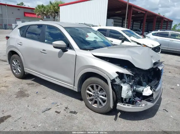 JM3KFBBLXS0584752 2025 MAZDA CX-5 - Image 1