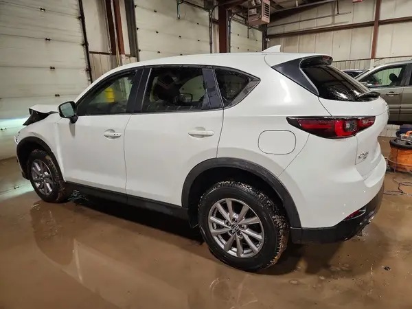 JM3KFBBM2P0266379 2023 MAZDA CX-5 - Image 2