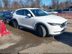 JM3KFBBM3J0354137 2018 MAZDA CX-5