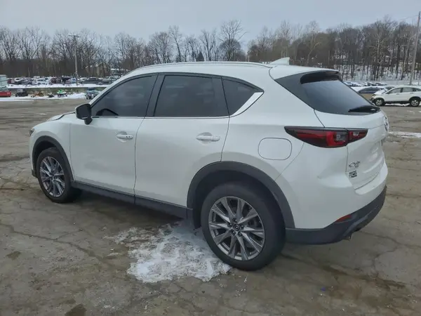 JM3KFBBM6P0183201 2023 MAZDA CX-5 - Image 2