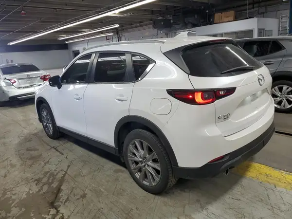 JM3KFBBM9N0637034 2022 MAZDA CX-5 - Image 2