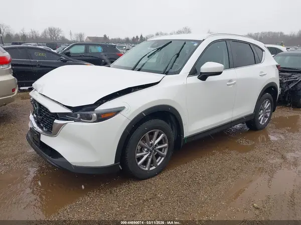 JM3KFBBM9P0223318 2023 MAZDA CX-5 - Image 2