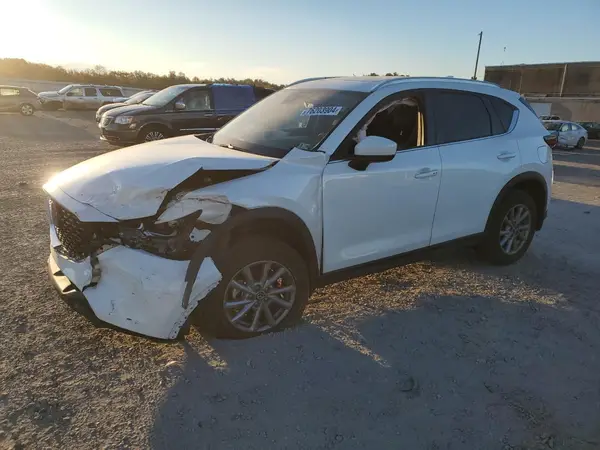 JM3KFBCM2N0596681 2022 MAZDA CX-5 - Image 1