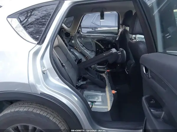 JM3KFBCM3M0369465 2021 MAZDA CX-5 - Image 8
