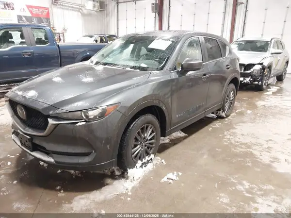 JM3KFBCM5M1347817 2021 MAZDA CX-5 - Image 2