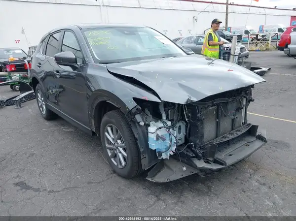 JM3KFBCM7N0614463 2022 MAZDA CX-5 - Image 1