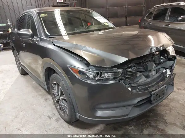 JM3KFBCMXJ0459658 2018 MAZDA CX-5 - Image 1