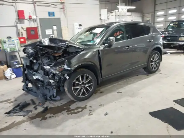 JM3KFBDL3H0205922 2017 MAZDA CX-5 - Image 2