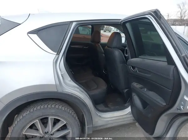 JM3KFBDL4H0227704 2017 MAZDA CX-5 - Image 8