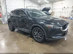 JM3KFBDL6H0135686 2017 MAZDA CX-5