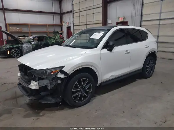 JM3KFBDL8H0226183 2017 MAZDA CX-5 - Image 2