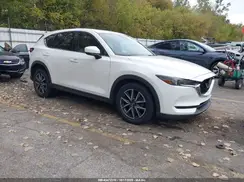 JM3KFBDLXH0120415 2017 MAZDA CX-5