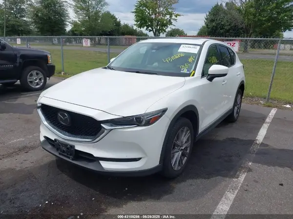 JM3KFBDM0K1556037 2019 MAZDA CX-5 - Image 2