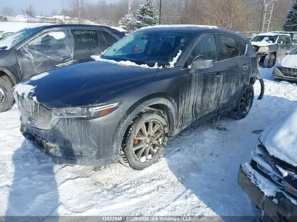 JM3KFBDM2J0378717 2018 MAZDA CX-5 - Image 2