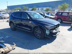 JM3KFBDM2J0476100 2018 MAZDA CX-5