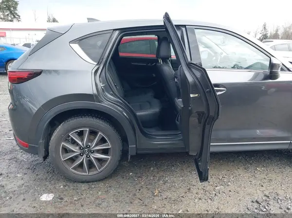 JM3KFBDM3J0457104 2018 MAZDA CX-5 - Image 8