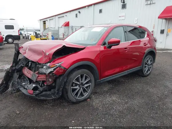 JM3KFBDM3J0476008 2018 MAZDA CX-5 - Image 2