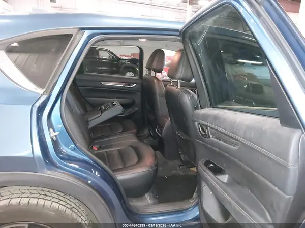 JM3KFBDM5J0370563 2018 MAZDA CX-5 - Image 8